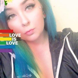 Meet your Posher, Destiny